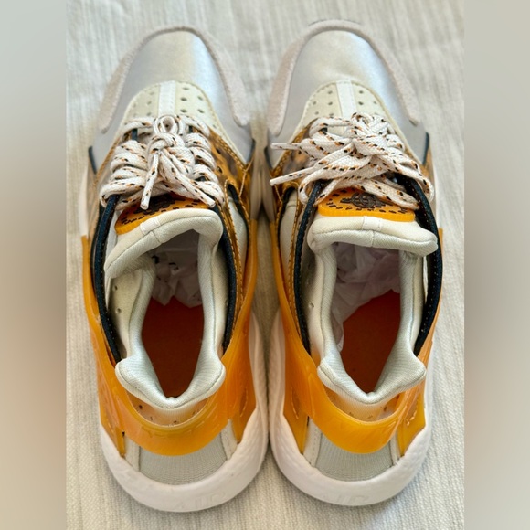 Nike Air Huacrache - Tortoise Shell - Picture 7 of 8